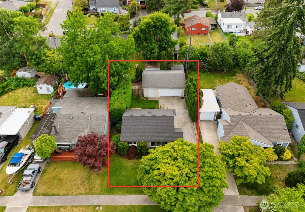 9219 30th Avenue SW Seattle WA 98126