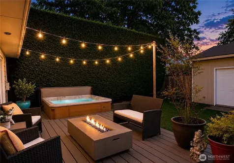 9219 30th Avenue SW Seattle WA 98126