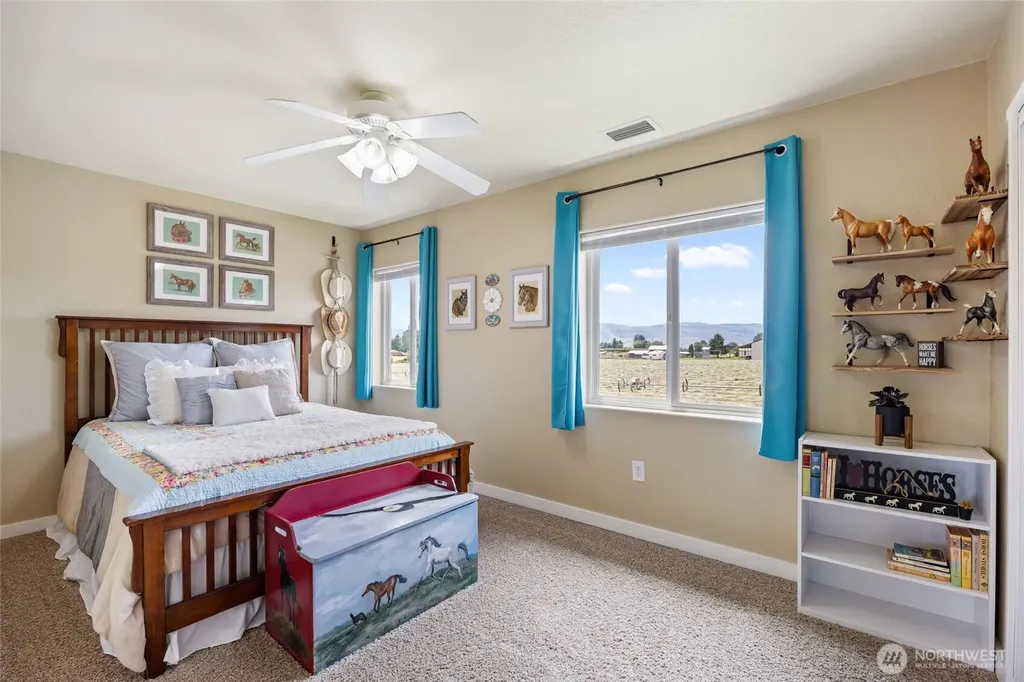 12 S Kirkpatrick Road Omak WA 98841