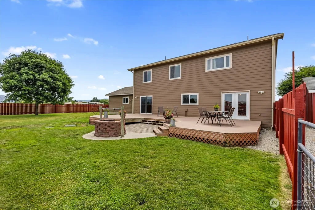 12 S Kirkpatrick Road Omak WA 98841
