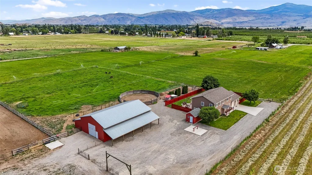 12 S Kirkpatrick Road Omak WA 98841