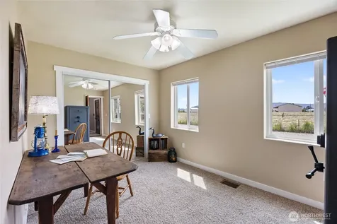 12 S Kirkpatrick Road Omak WA 98841