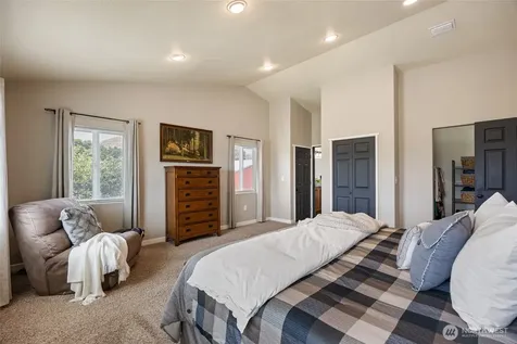 12 S Kirkpatrick Road Omak WA 98841