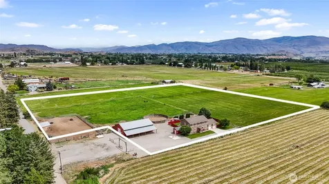 12 S Kirkpatrick Road Omak WA 98841