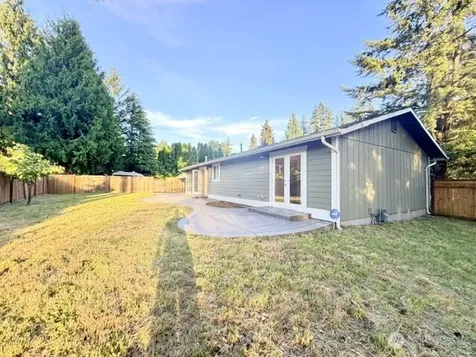 20628 NE 75th Place Redmond WA 98053