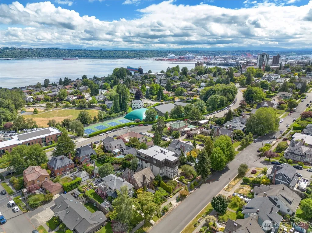 809 N G Street Tacoma WA 98403