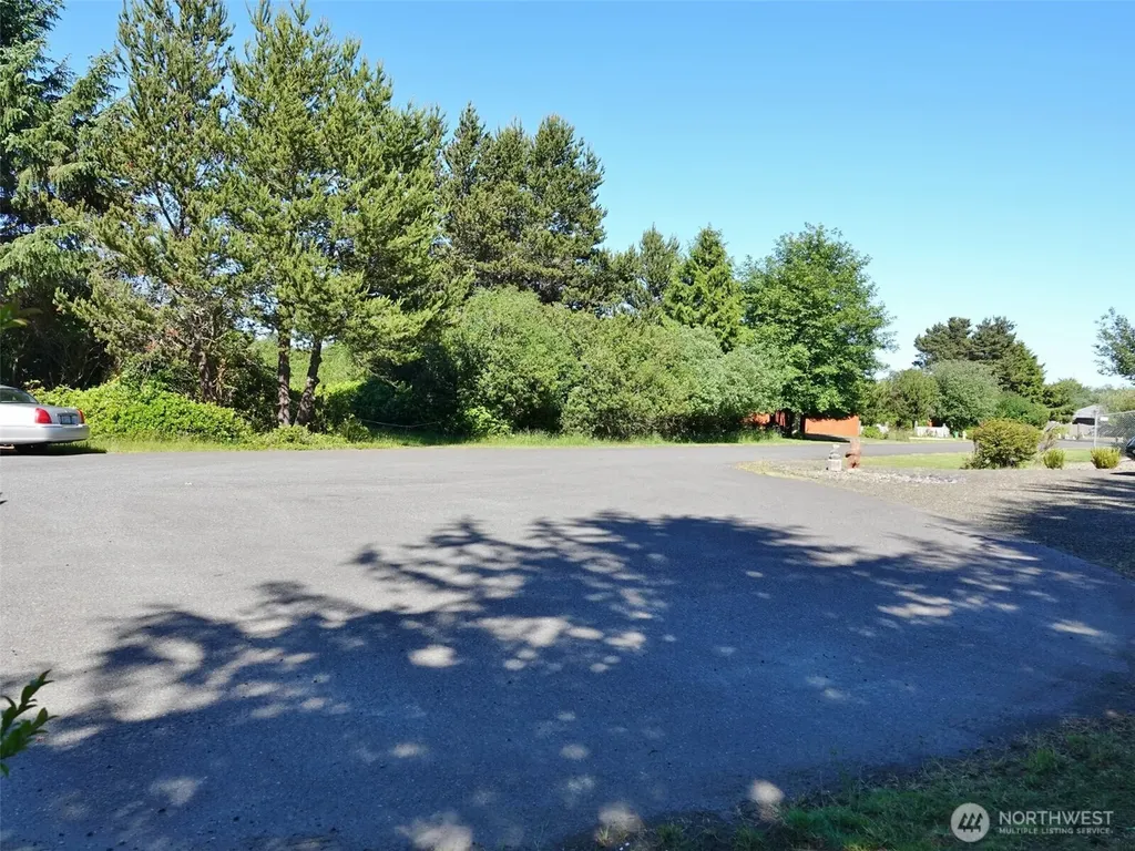 223 Muskrat Court SW Ocean Shores WA 98569