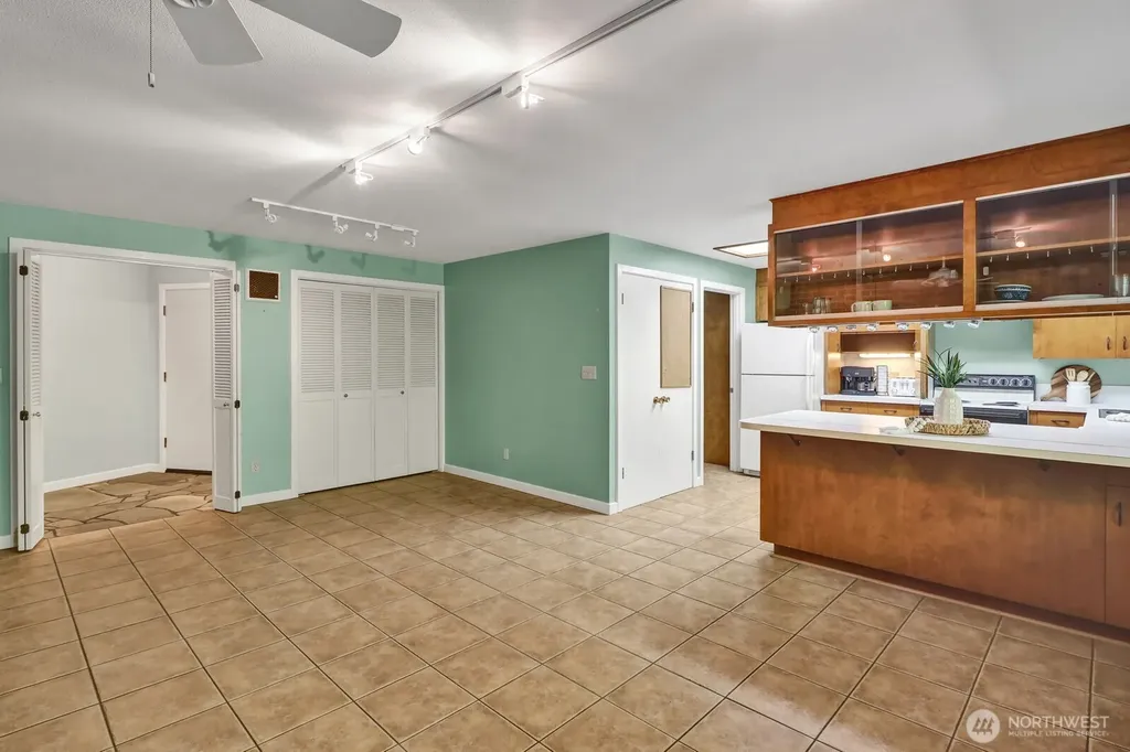 7605 279th Place NW Stanwood WA 98292