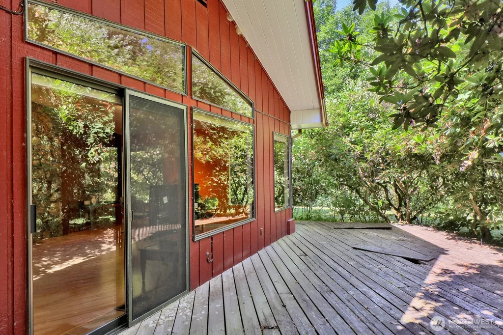 7605 279th Place NW Stanwood WA 98292