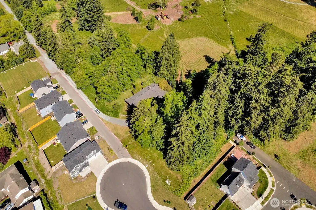 7605 279th Place NW Stanwood WA 98292