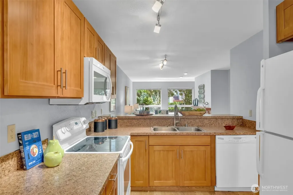 605 5th Street Kirkland WA 98033