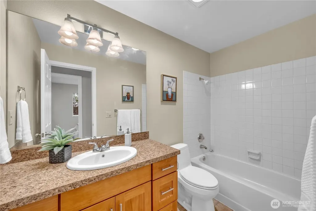 605 5th Street Kirkland WA 98033