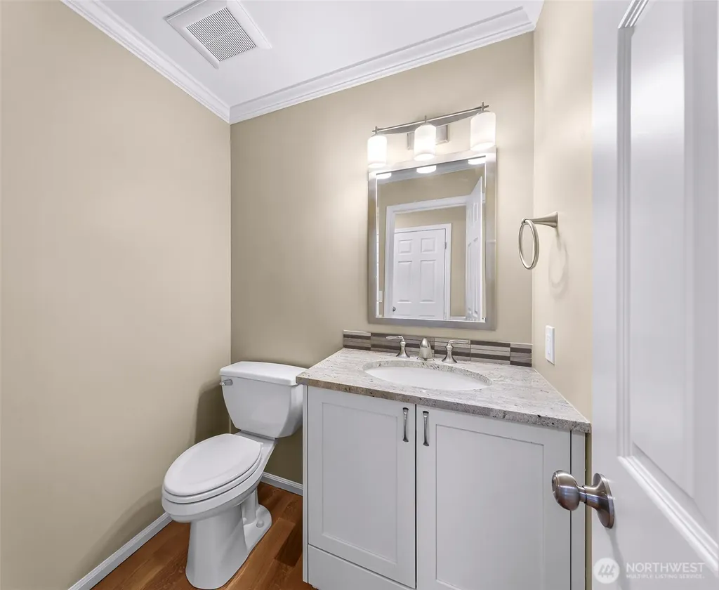 25827 NE 9th Street Sammamish WA 98074