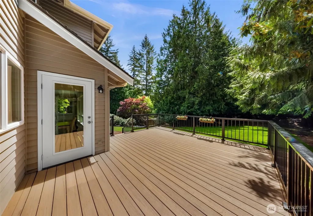 25827 NE 9th Street Sammamish WA 98074