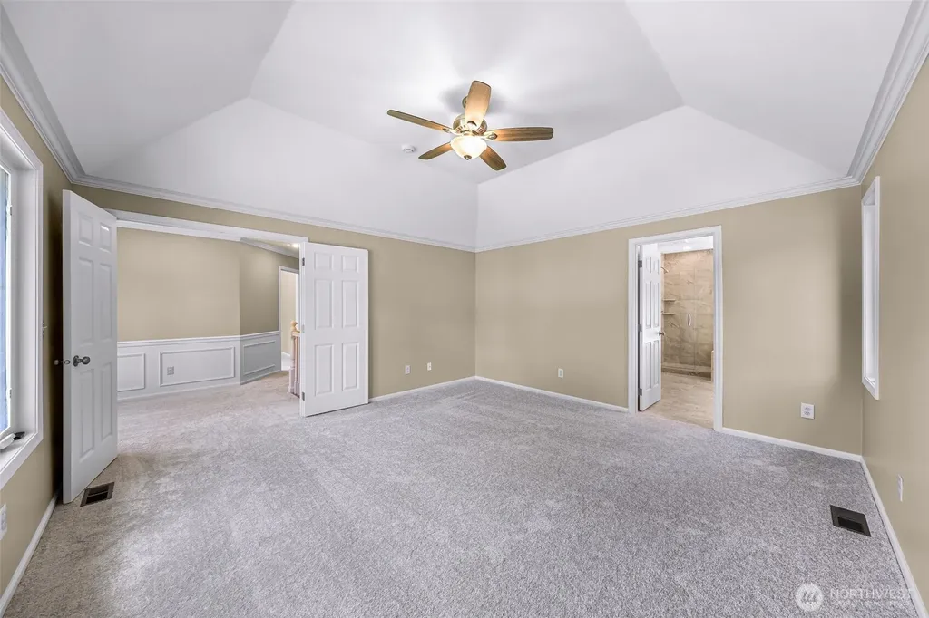 25827 NE 9th Street Sammamish WA 98074