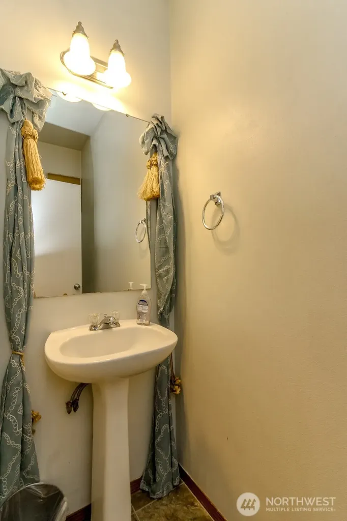 19108 18th Avenue Ct E Spanaway WA 98387