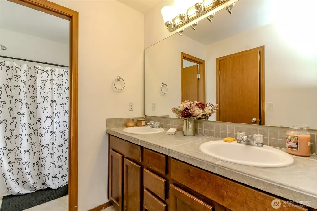 19108 18th Avenue Ct E Spanaway WA 98387