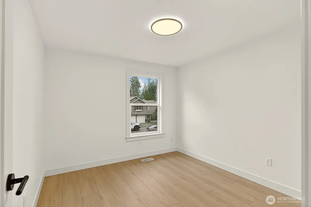 14116 60th Avenue SE Everett WA 98208