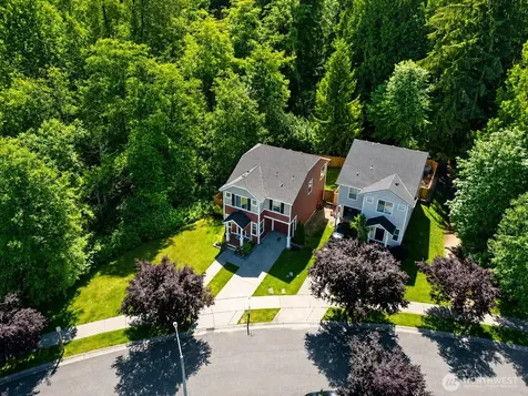 2411 105th Drive SE Lake Stevens WA 98258