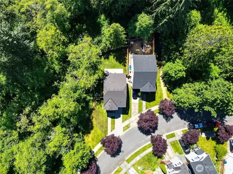 2411 105th Drive SE Lake Stevens WA 98258