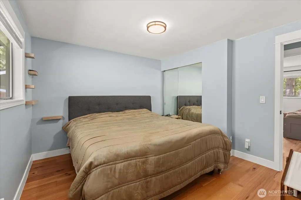 6632 NE 196th Street Kenmore WA 98028