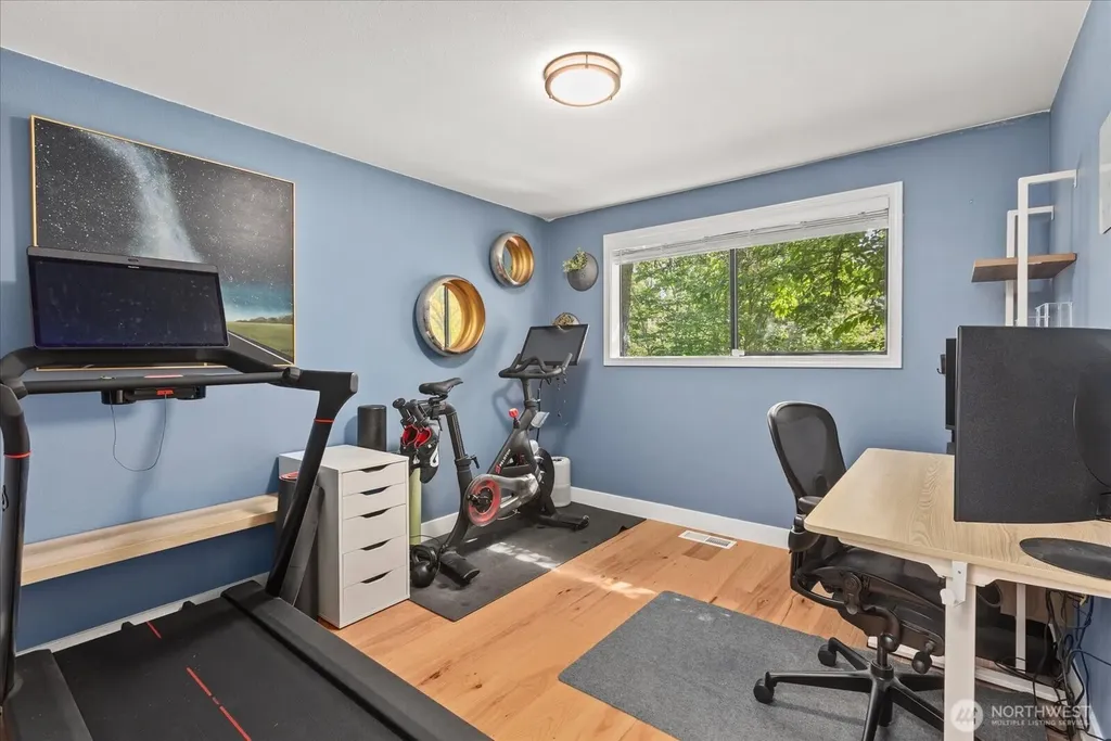 6632 NE 196th Street Kenmore WA 98028