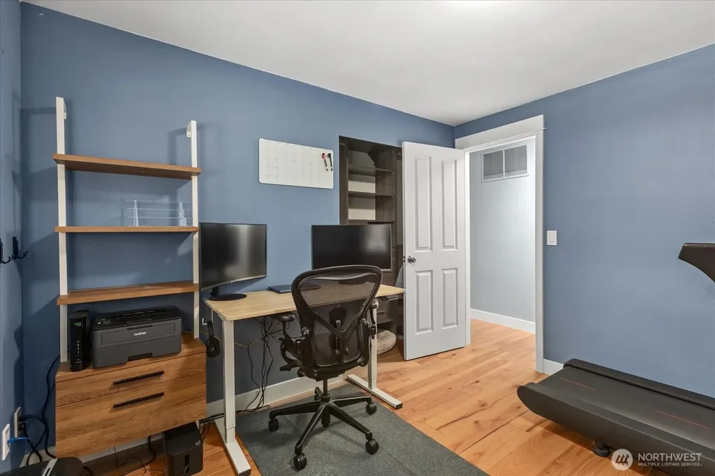 6632 NE 196th Street Kenmore WA 98028