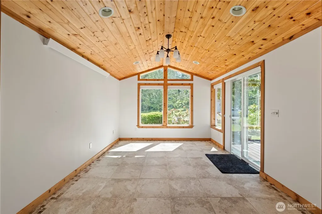 61 Saddle Drive Port Townsend WA 98368