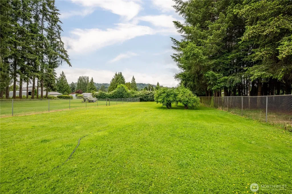 3284 Oak Street Longview WA 98632