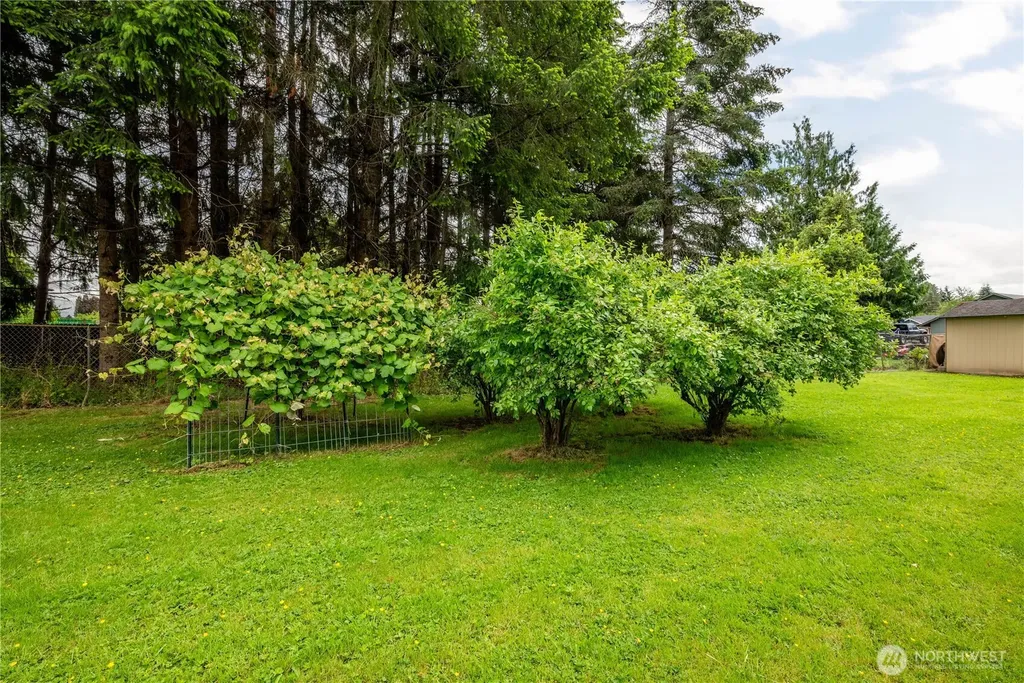 3284 Oak Street Longview WA 98632