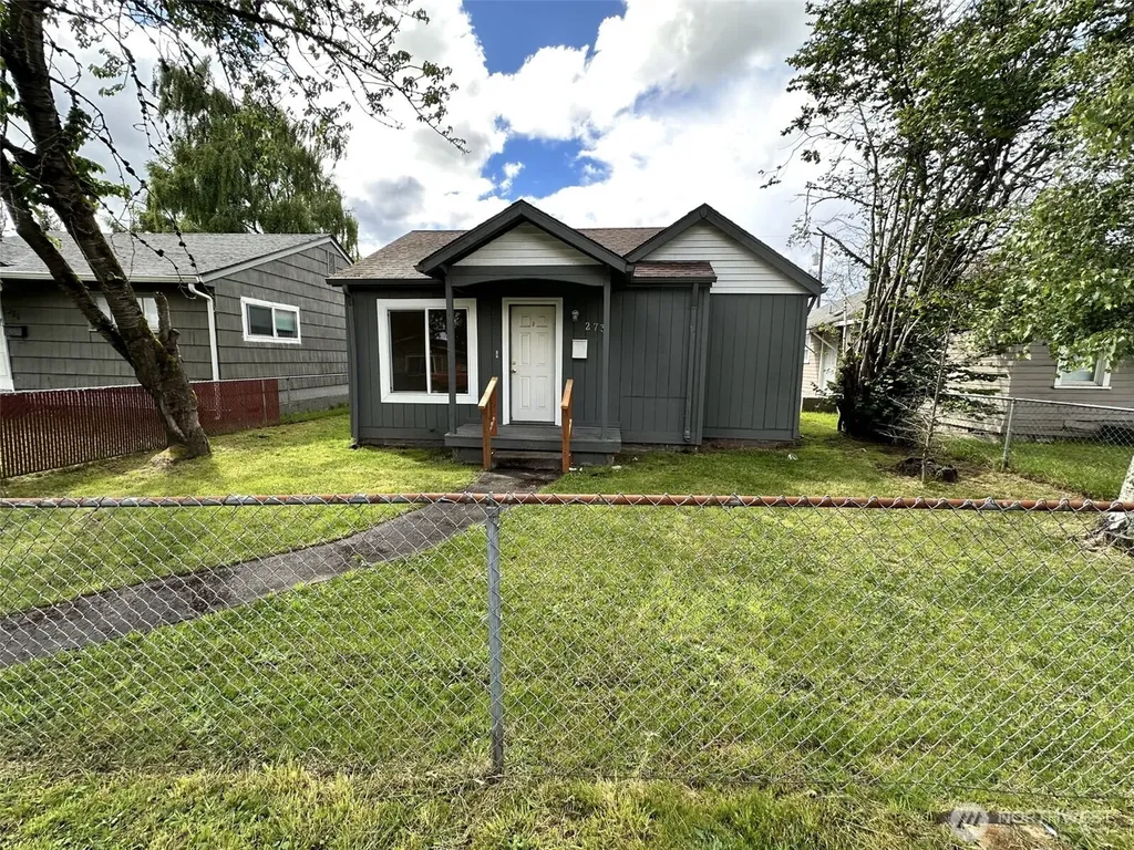 273 Baltimore Street Longview WA 98632