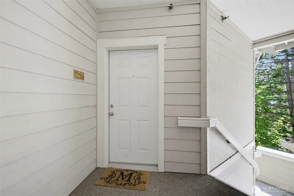 7705 Fairway Avenue SE Snoqualmie WA 98065