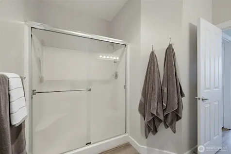 7705 Fairway Avenue SE Snoqualmie WA 98065