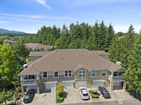 7705 Fairway Avenue SE Snoqualmie WA 98065