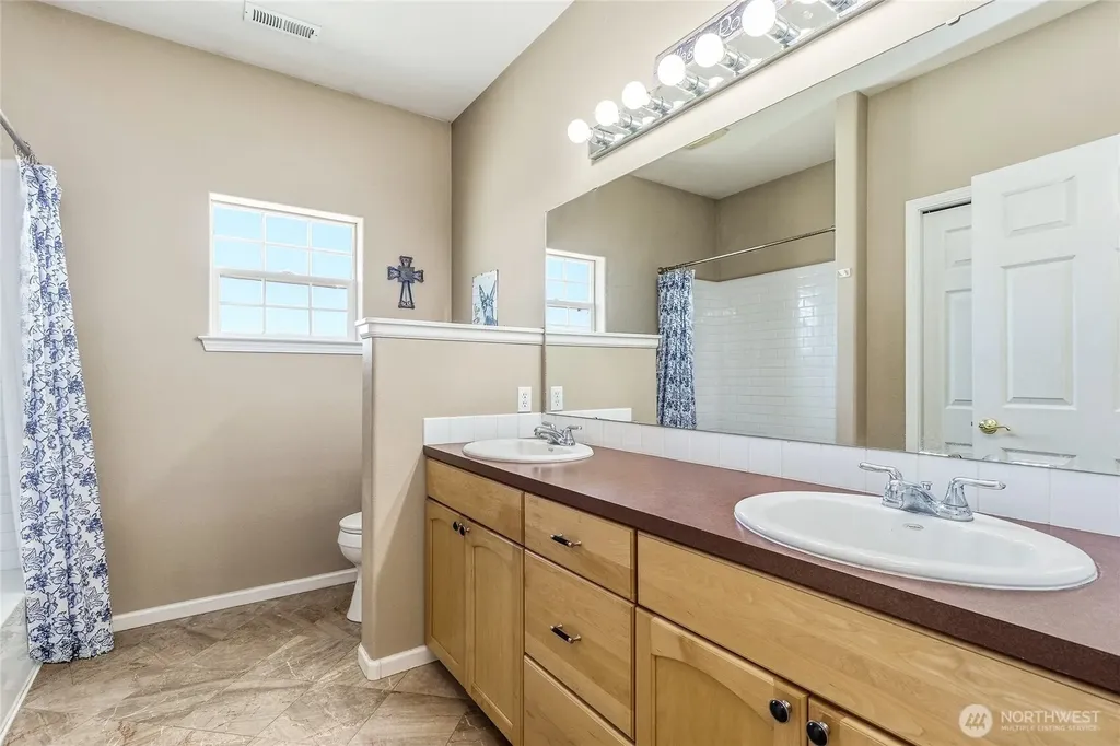 219 Reeds Road Touchet WA 99360