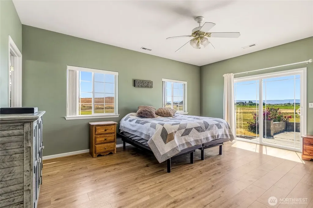 219 Reeds Road Touchet WA 99360