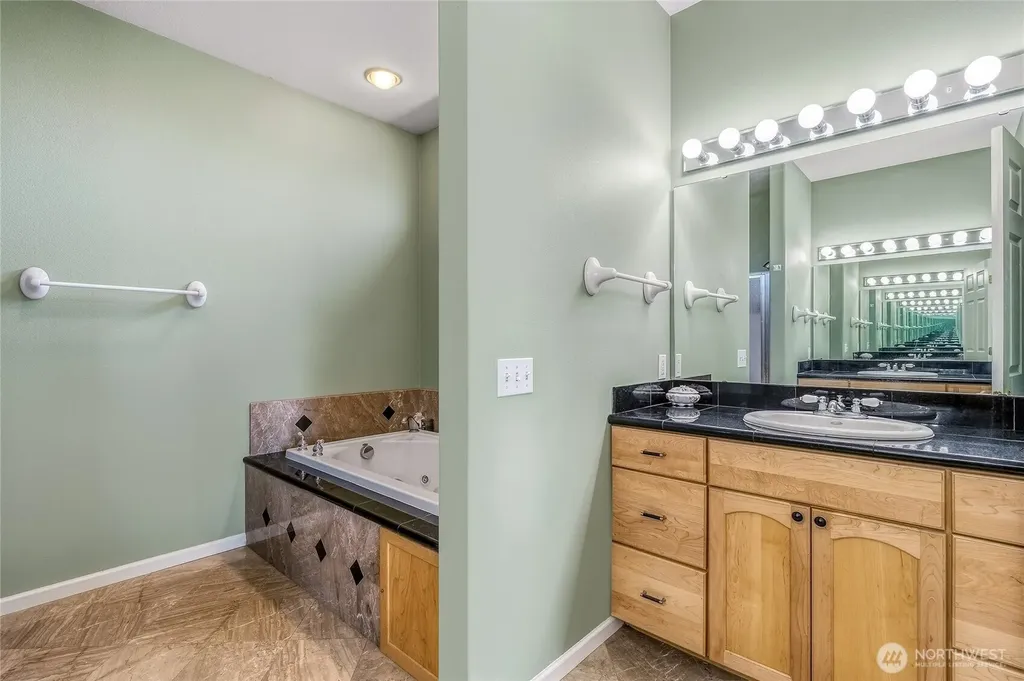 219 Reeds Road Touchet WA 99360