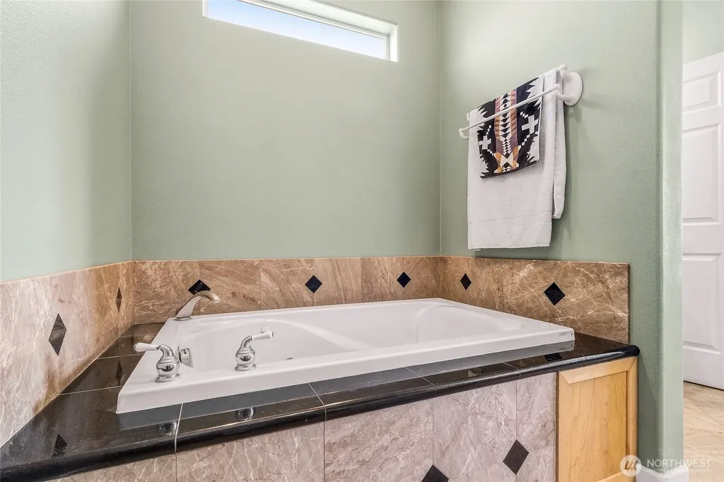 219 Reeds Road Touchet WA 99360
