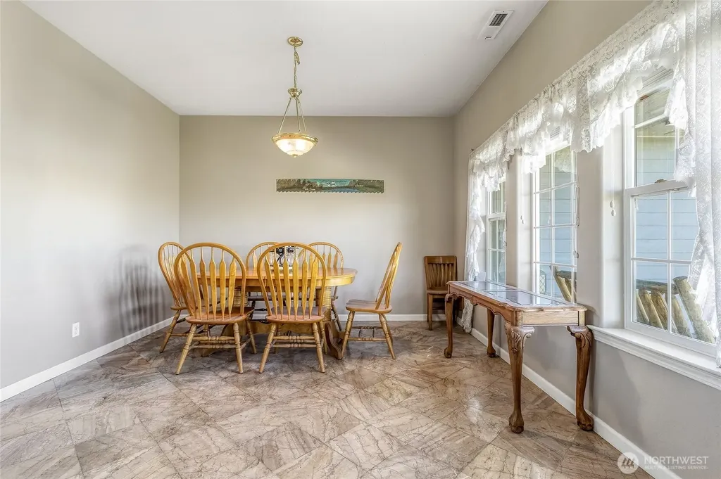 219 Reeds Road Touchet WA 99360