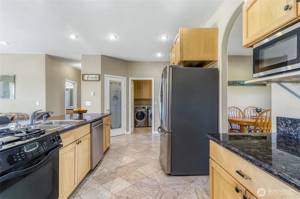 219 Reeds Road Touchet WA 99360