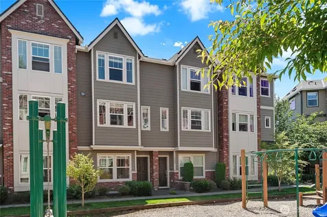 1925 113th Place SE Everett WA 98208