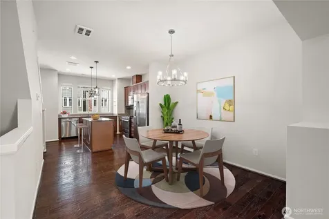 1925 113th Place SE Everett WA 98208
