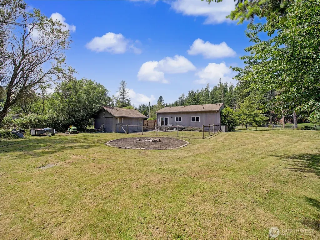 35314 312th Way SE Enumclaw WA 98022