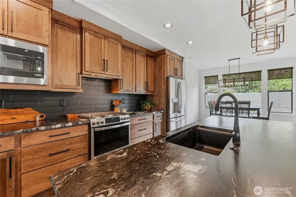966 Bentley Lane Wenatchee WA 98801