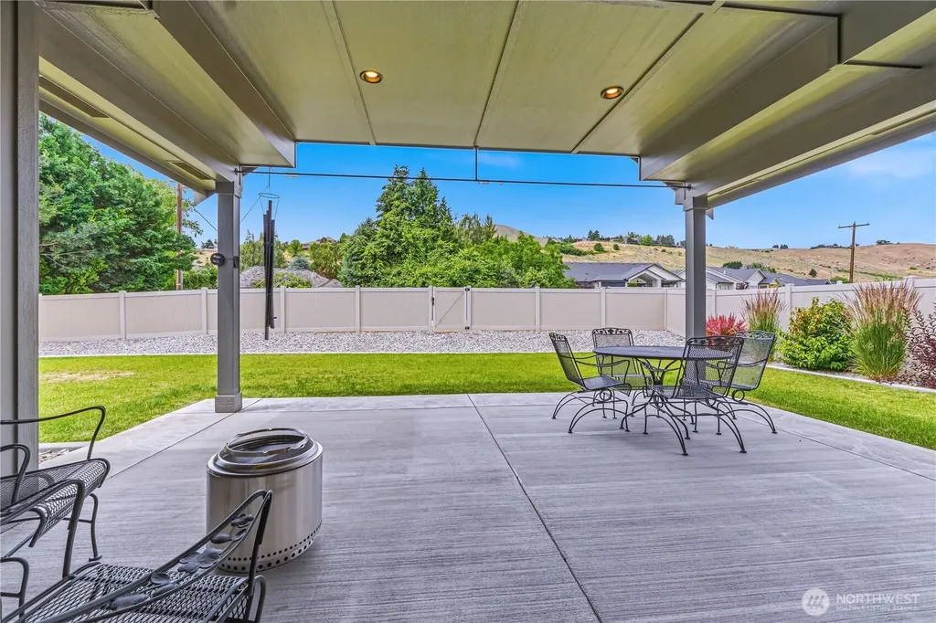 966 Bentley Lane Wenatchee WA 98801