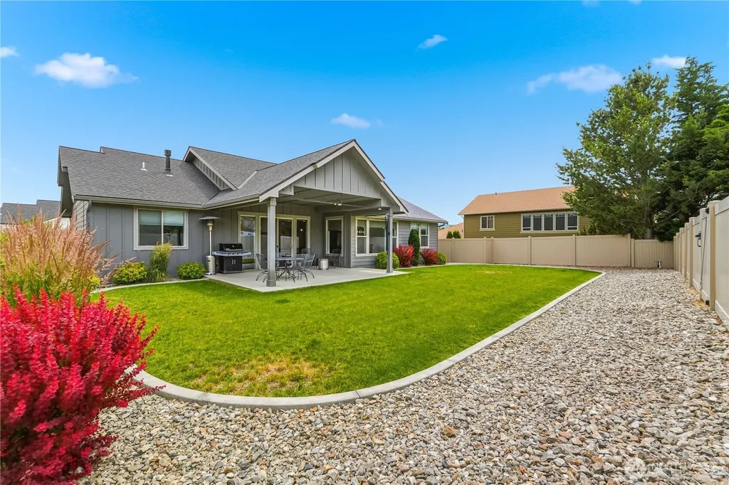 966 Bentley Lane Wenatchee WA 98801