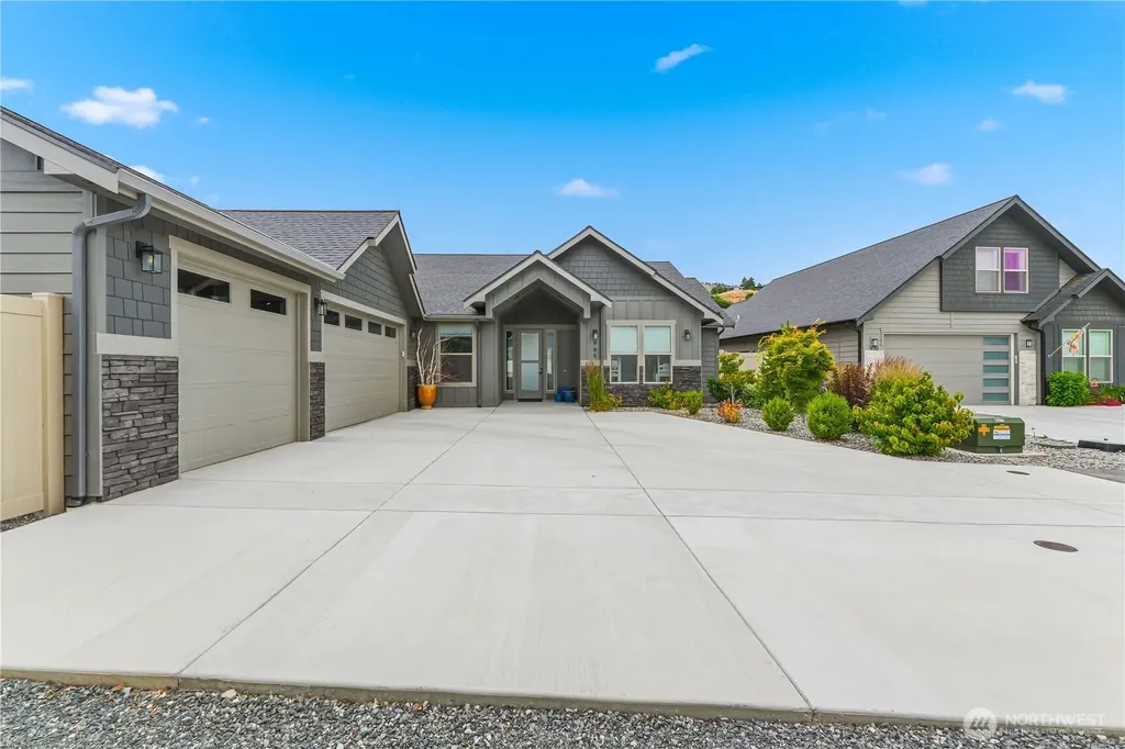 966 Bentley Lane Wenatchee WA 98801