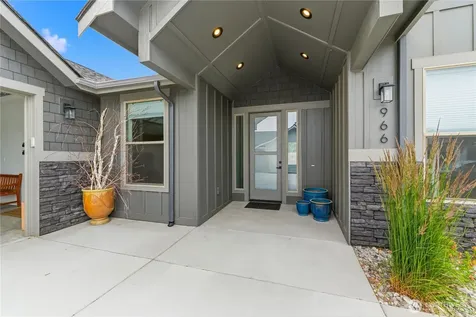 966 Bentley Lane Wenatchee WA 98801