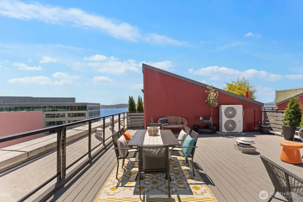 66 Bell Street Seattle WA 98121