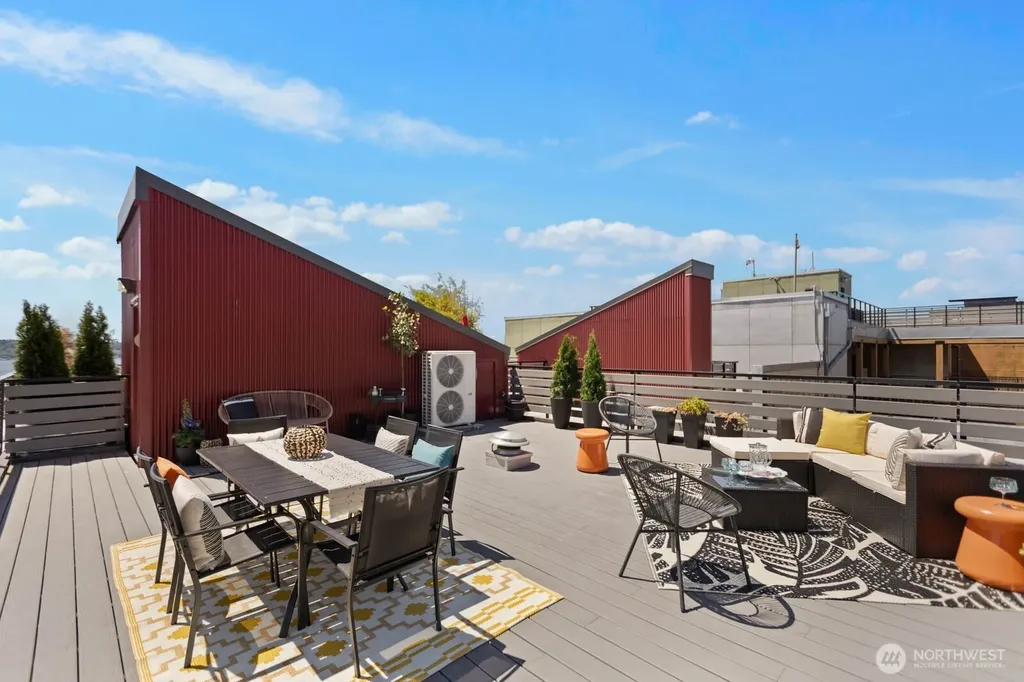66 Bell Street Seattle WA 98121